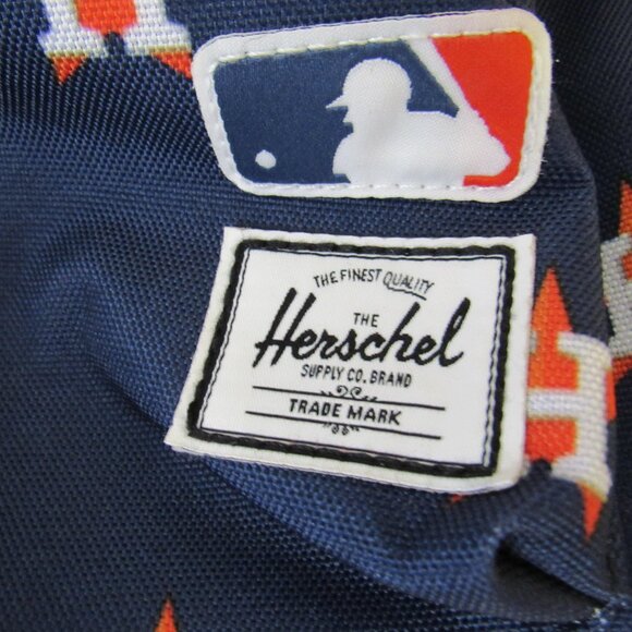 Houston Astros MLB HERSCHEL SUPPLY CO Logo Fanny Pack Adjustable - Picture 4 of 11